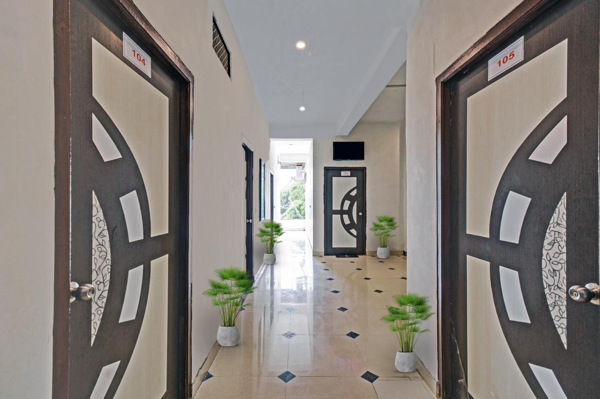 Hotel O Padharo Saa Udaipur Kültér fotó