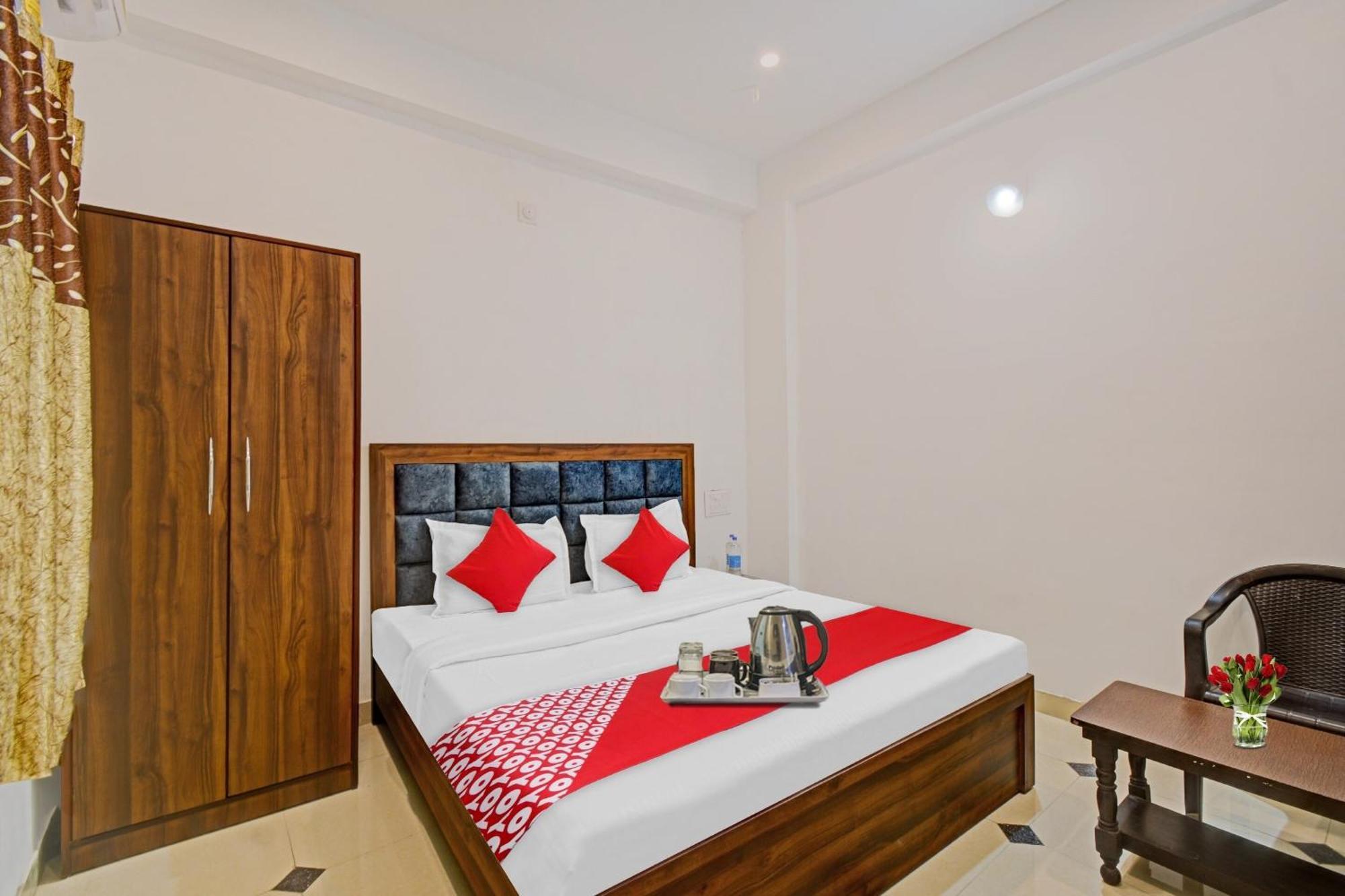 Hotel O Padharo Saa Udaipur Kültér fotó